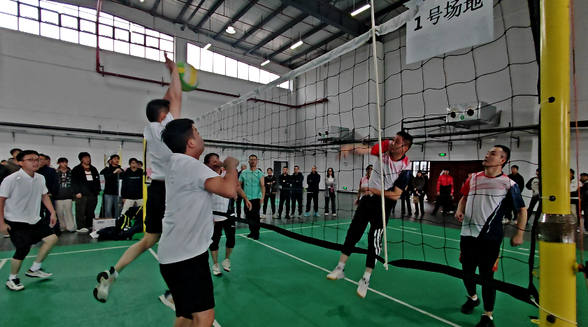 开云·体育,开云（中国）第二届教职工气排球比赛圆满落幕
