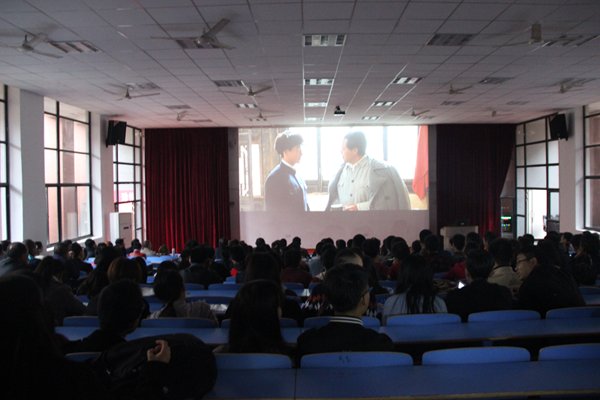 潇湘技师开云·体育,开云（中国）党委书记黄冰一行来我院参观交流