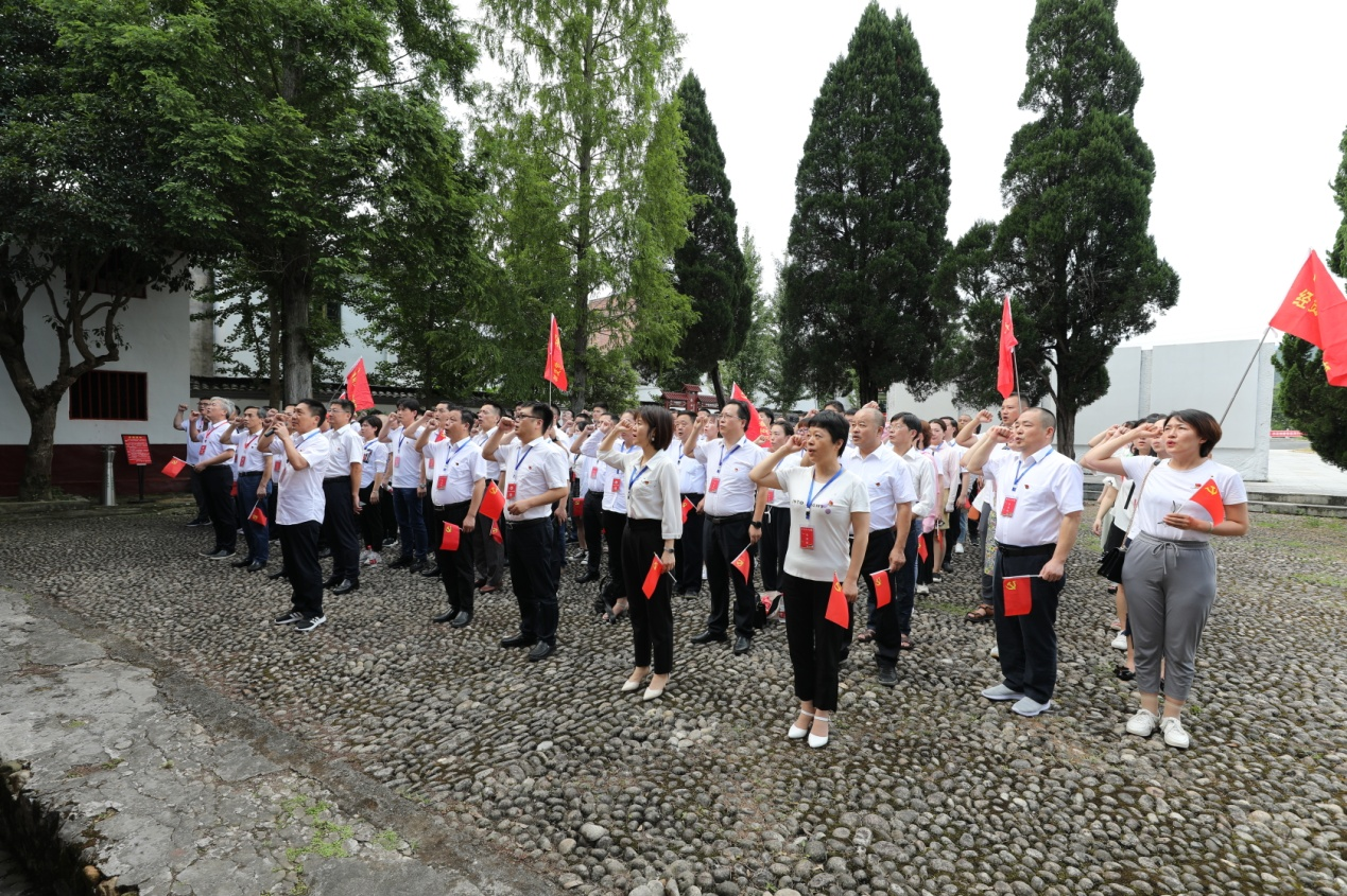 开云·体育,开云（中国）全体在职党员赴炎陵、井冈山开展“走红色之路，做红色传人”主题党日活动