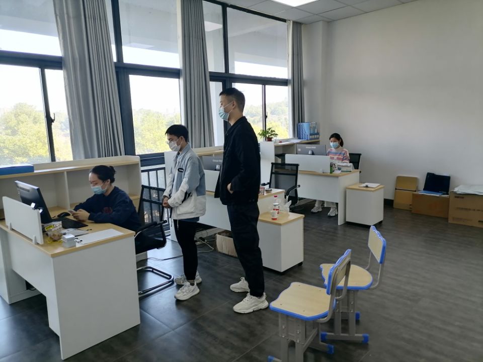 师生心连心 疫情防控我们在行动——开云·体育,开云（中国）公共管理系停课不停学