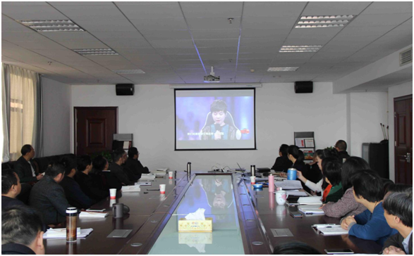 开云·体育,开云（中国）党委理论学习中心组深入学习领会习近平新时代中国特色社会主义经济思想